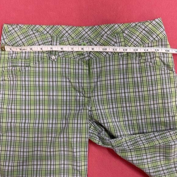 Lole Green Plaid Women’s Golf Shorts, Size 6 - Picture 5 of 6